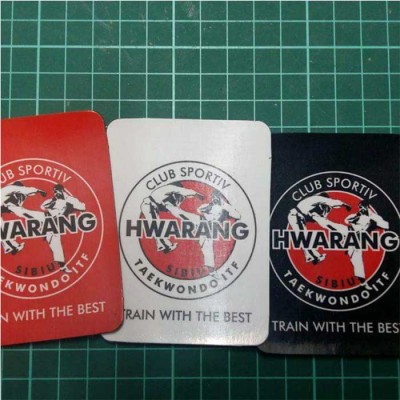 Magneti de frigider personalizati