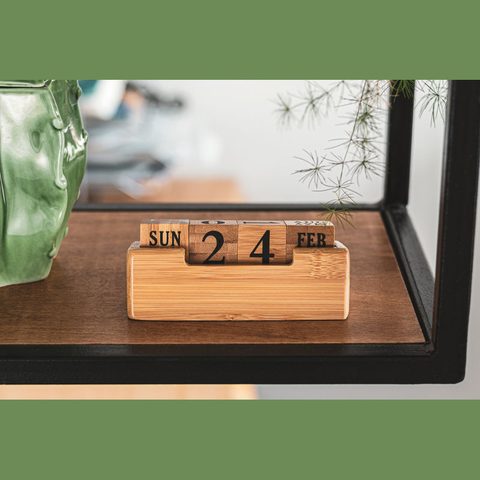 Calendar perpetuu din bambus 7