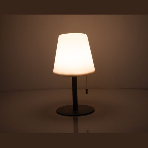 Lampă de exterior cu schimbare de culoare 4