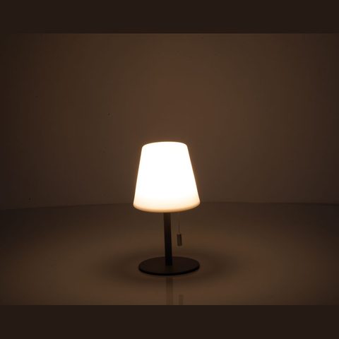 Lampă de exterior cu schimbare de culoare 4