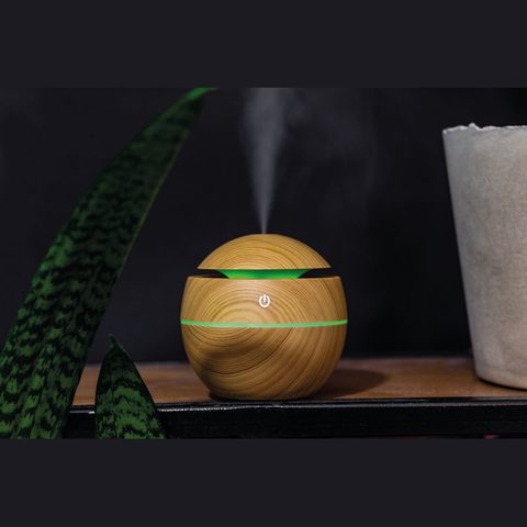 Umidificator pentru aromă cu lumină LED 9